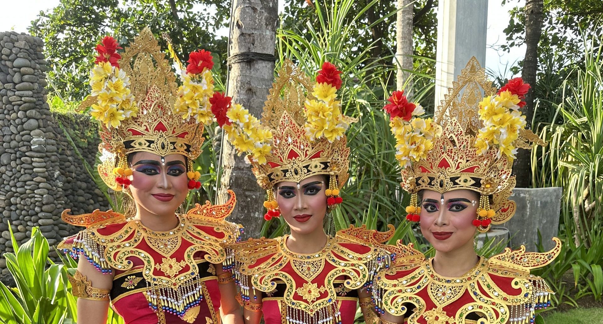 Bali Dance Performance